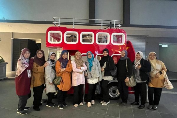 photo_6262801666579477198_y